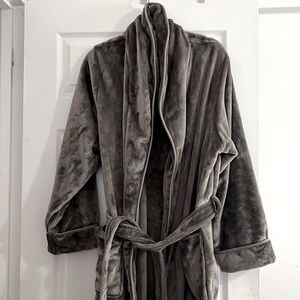 Brookstone® n-a-p® Robe (Dark Grey) Unisex